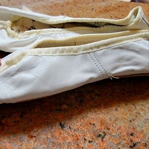 Women's Ballet slippers Capezio